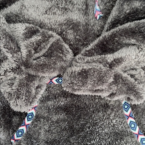 Sundance Mountain Loft Oversized Sherpa Fleece Pullover Cowl Neck Gray Size XS - Picture 8 of 12